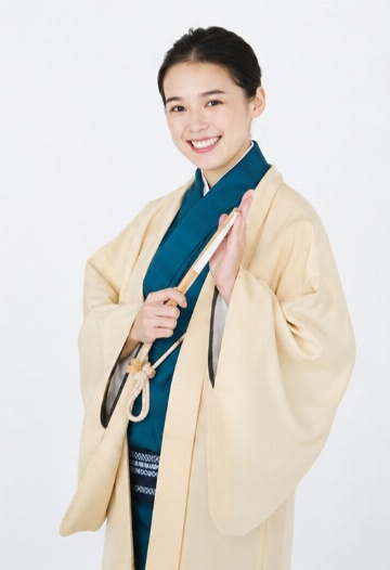 林家つる子
